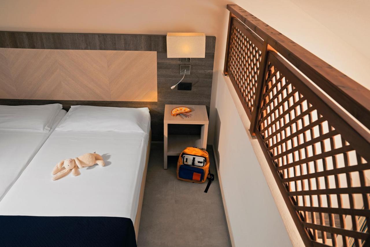 Hotel TUI MAGIC LIFE Calabria Pizzo  Exterior foto