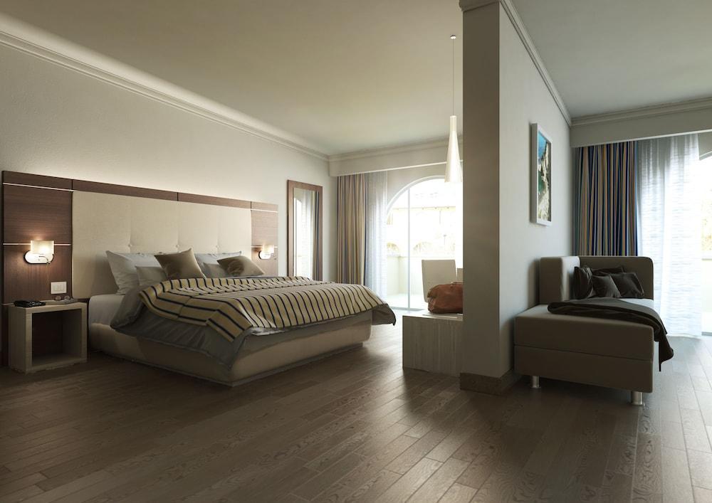 Hotel TUI MAGIC LIFE Calabria Pizzo  Exterior foto