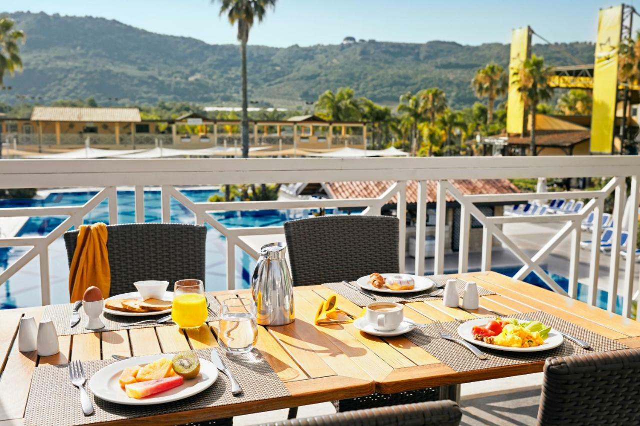 Hotel TUI MAGIC LIFE Calabria Pizzo  Exterior foto