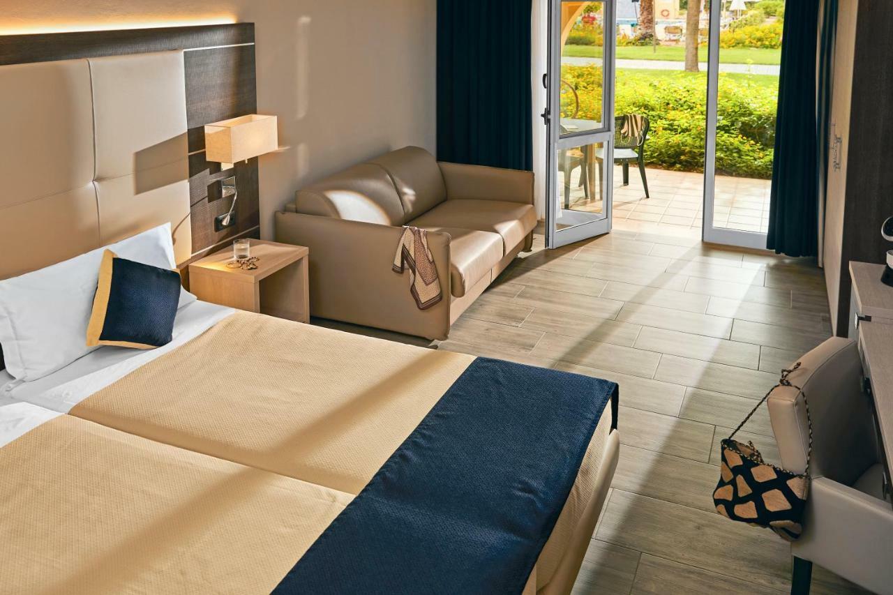 Hotel TUI MAGIC LIFE Calabria Pizzo  Exterior foto